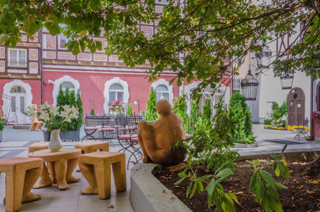 Hotel Three Lilies Inkl Aquaforum Františkovy Lázně Екстериор снимка
